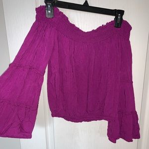 Off the shoulder long sleeve top